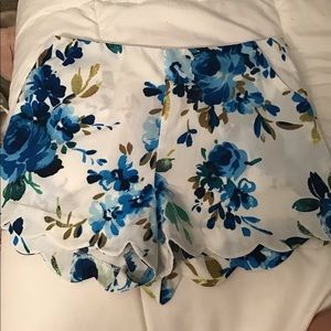 Love Tree Floral Shorts